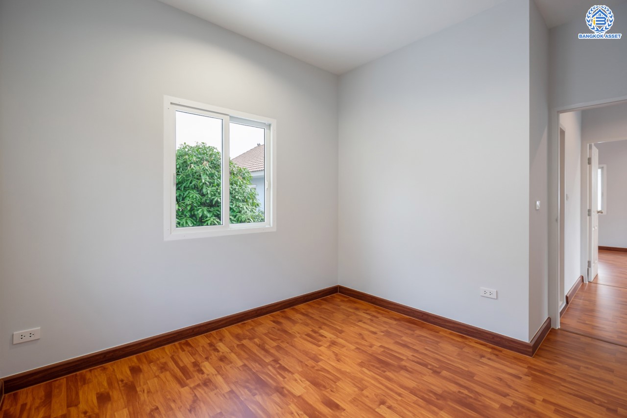 บ้านมือสองตกแต่งใหม่ ม.เพอร์เฟคเพลส1 ราชพฤกษ์ คุณภาพแบรนด์ Property Perfect เนื้อที่ 63.7 ตร.ว. บ้านเดี่ยวหลังใหญ่ ตอบโจทย์ทุกการอยู่อาศัย ฟังก์ชัน 3 ห้องนอน 3 ห้องน้ำ 2 ที่จอดรถ บนทำเลติดถนนราชพฤกษ์ ใกล้วงเวียนพระราม5 และรถไฟฟ้า "สถานีบางรักน้อยท่าอิฐ"